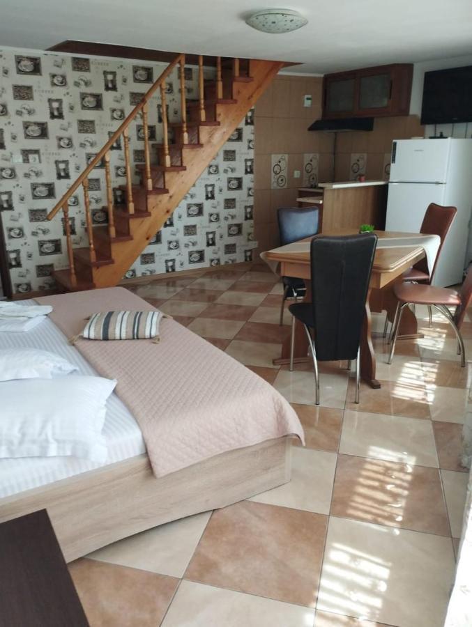 Vila Florelena ナボダリ エクステリア 写真